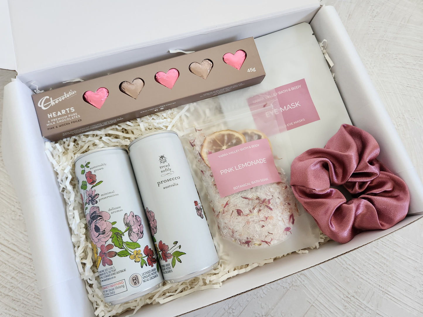 PROCECCO SIP & SOAK Self Care / Pamper Gift Hamper